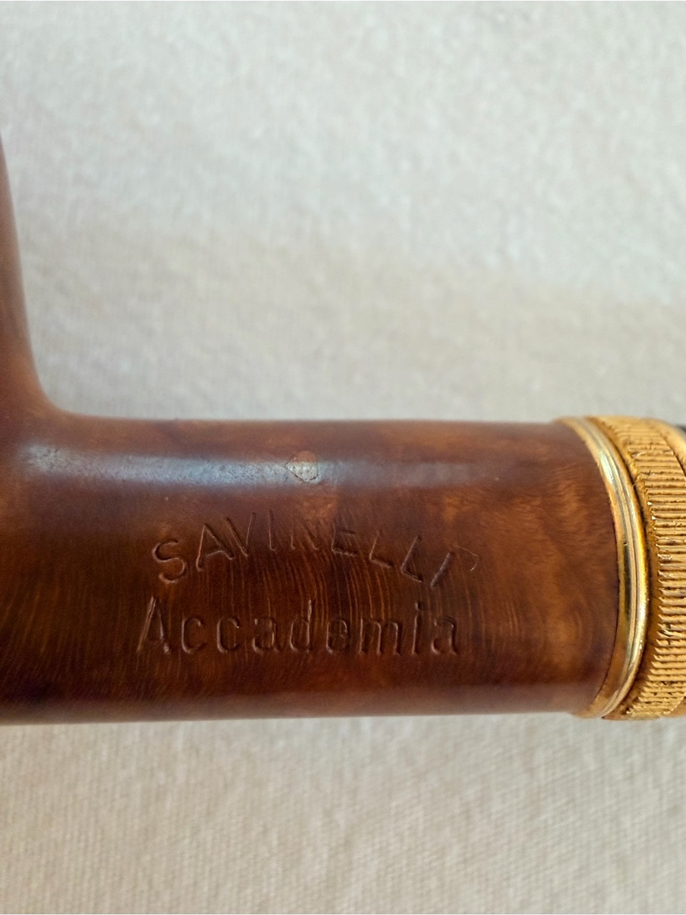 SAVINELLI Accademia 207 Smooth Italian Briar Estate Pipe – Straight Apple - Picture 4 of 9